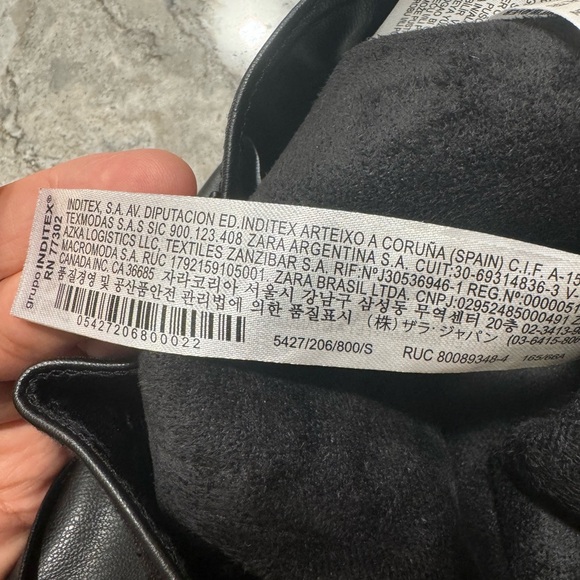 Zara Faux Leather pants with ankle zipper - Picture 8 of 10